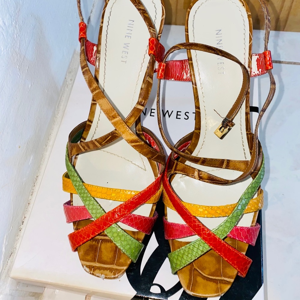 Multicolor Jewellite LT Brown Croc Print Sandals